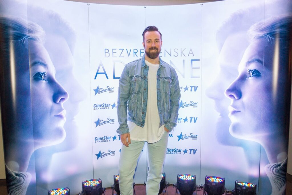 Ta cetrtek bo rezerviran za predstavnice neznejsega spola: premiera filma Brezcasna Adaline