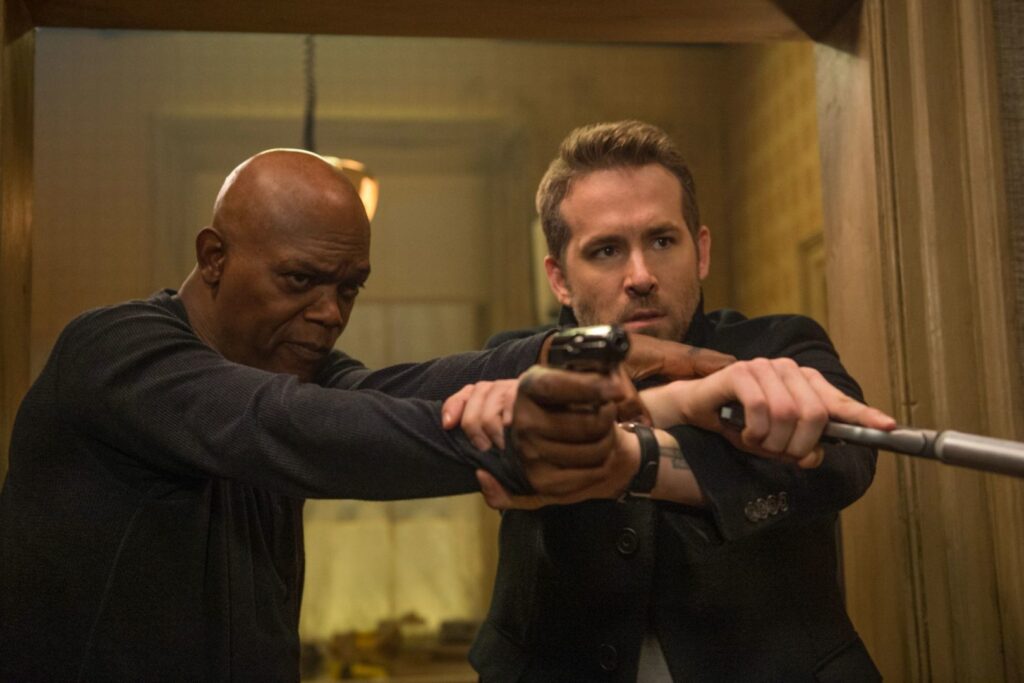 KRIJ MI HRBET (HITMAN’S BODYGUARD) – NAJBOLJ ODBITA AKCIJSKA KOMEDIJA TEGA POLETJA!