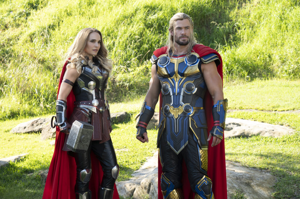 PREDPREMIERNI DAN POPULARNEGA NORDIJSKEGA SUPERJUNAKA // THOR: LJUBEZEN IN GROM – ŽE V KINU